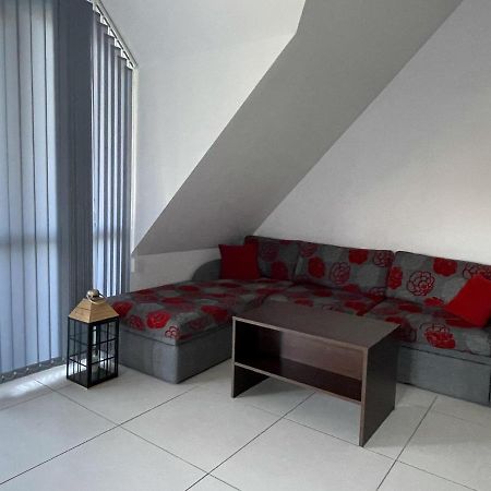 Stunning 2-Bed Apartment In Sea Resort Varna Άγιος Κωνσταντίνος και Ελένη Εξωτερικό φωτογραφία