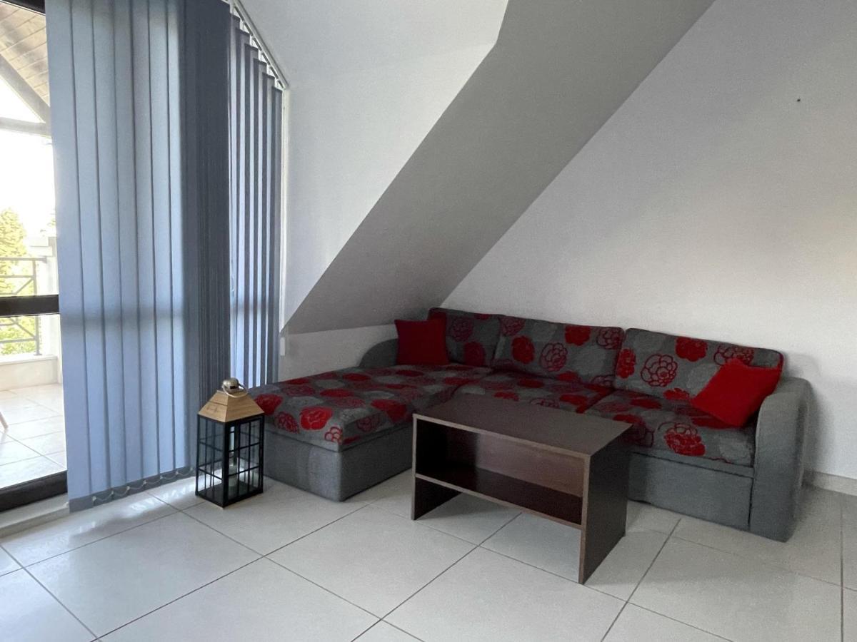 Stunning 2-Bed Apartment In Sea Resort Varna Άγιος Κωνσταντίνος και Ελένη Εξωτερικό φωτογραφία